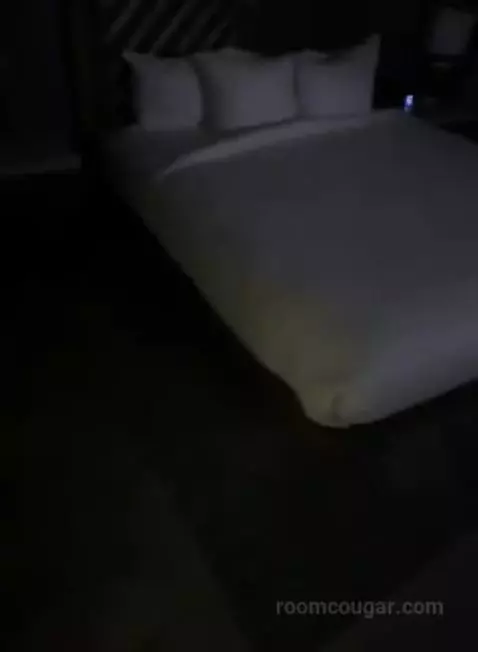 King Suite with River View (#715) bed picture #5
