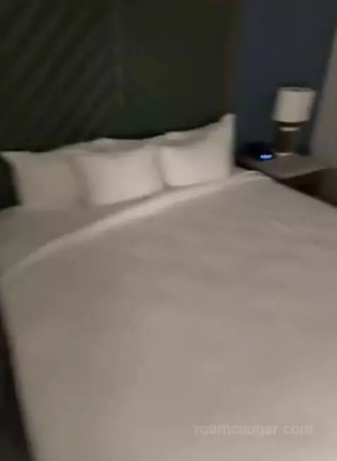 King Suite with River View (#715) bed picture #12