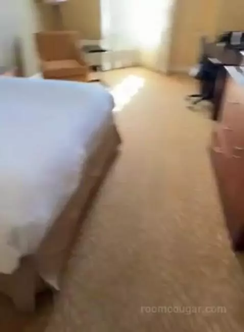 Concierge Level, 1 King (#546) bed picture #3