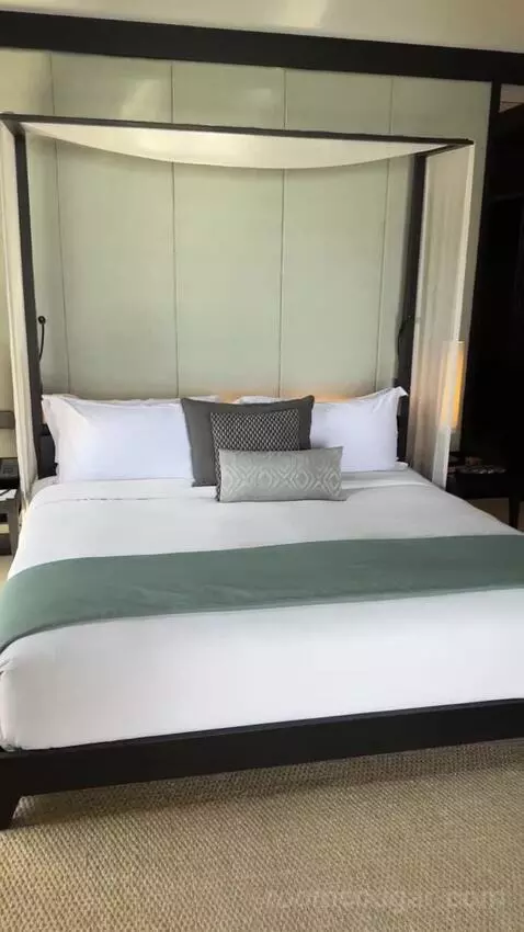 One Bedroom Ocean View Pool Villa bed picture #5