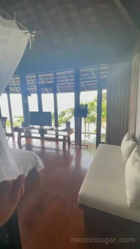 Scenic Ocean View Pool Villa bed picture #2