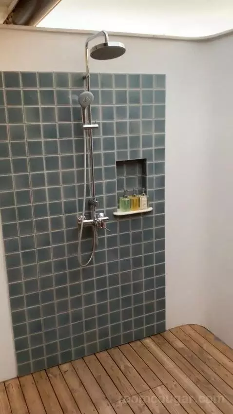 Suite (Ocean Front ) bathroom picture #10
