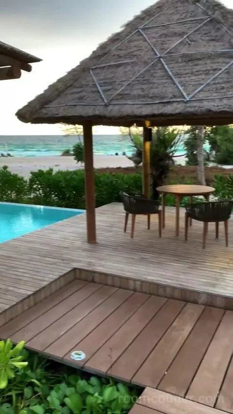 Suite (Ocean Front ) view picture #1