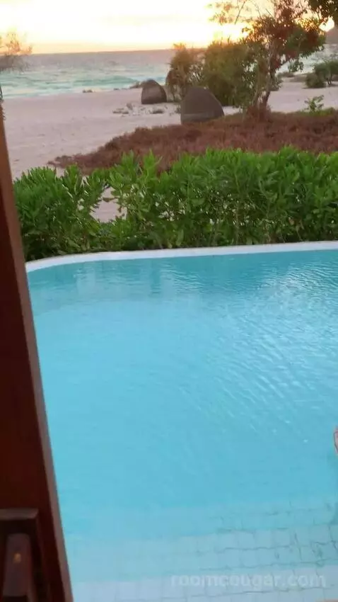 Suite (Ocean Front ) view picture #5