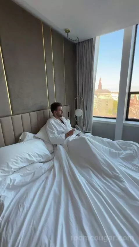 Superior Double or Twin Room with City View bed picture #7
