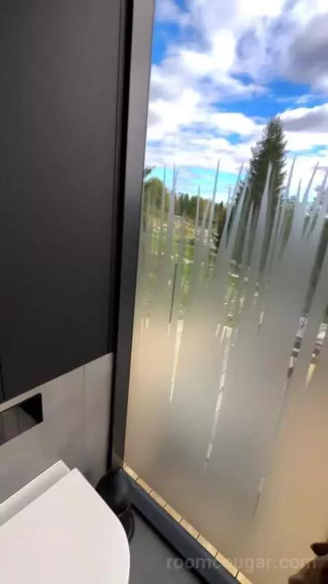 Suite (Glass Cabin) bathroom picture #8