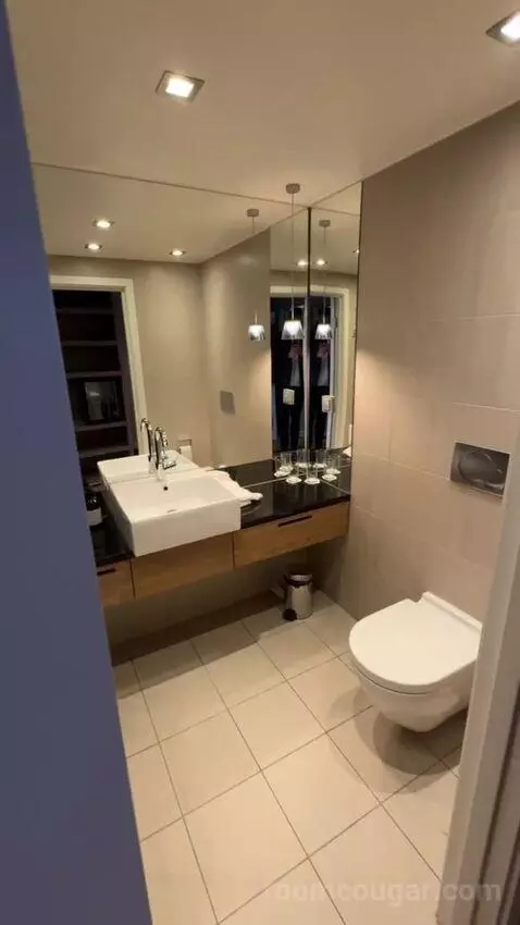 Superior Double Room (#704) bathroom picture #6
