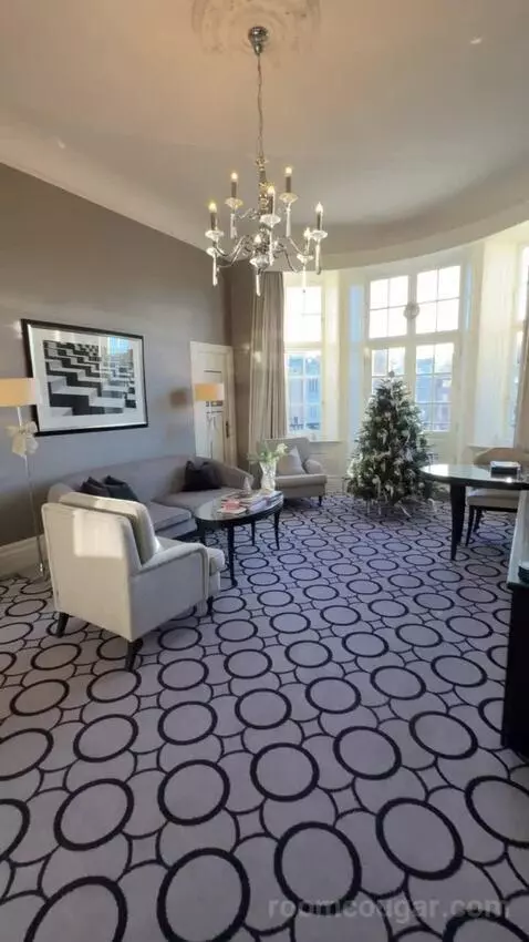 Junior Suite with View (#301) picture #8