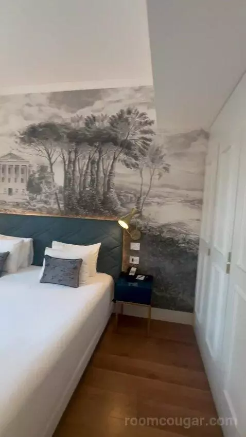 Superior Twin Room with View bed picture #6