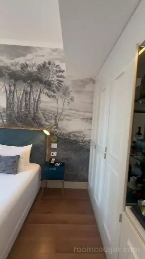 Superior Twin Room with View bed picture #9