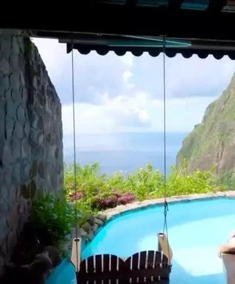 Hilltop Dream Suite with Heated Pool view picture #2