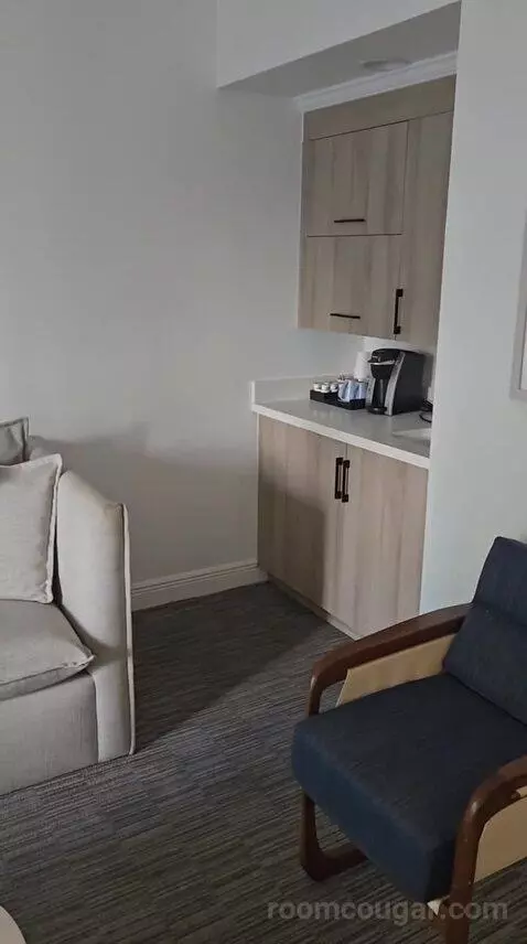 Waterfront King Suite with Living Room (44B) bed picture #1