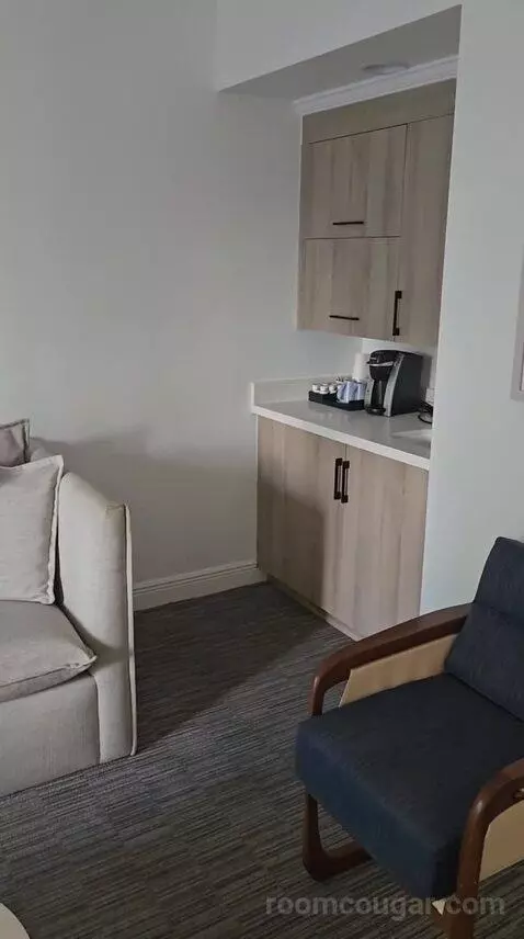 Waterfront King Suite with Living Room (44B) bed picture #3