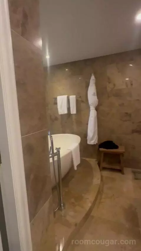 King Room with Ocean Front View (#246) bathroom picture #5