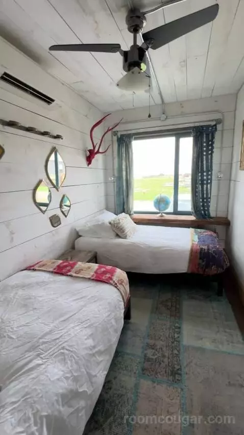 Houze Ii bed picture #10