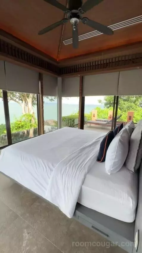 One Bedroom Luxury Pool Villa Ocean View - Type B bed picture #3