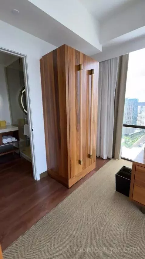 King Room with Ocean View bed picture #12