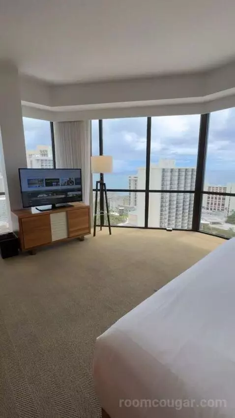 King Room with Ocean View view picture #1
