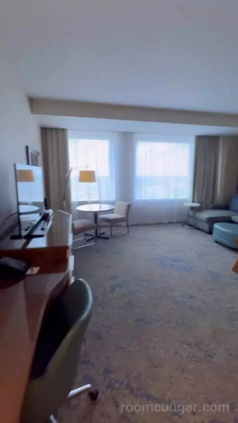 Trinity Suite bed picture #4