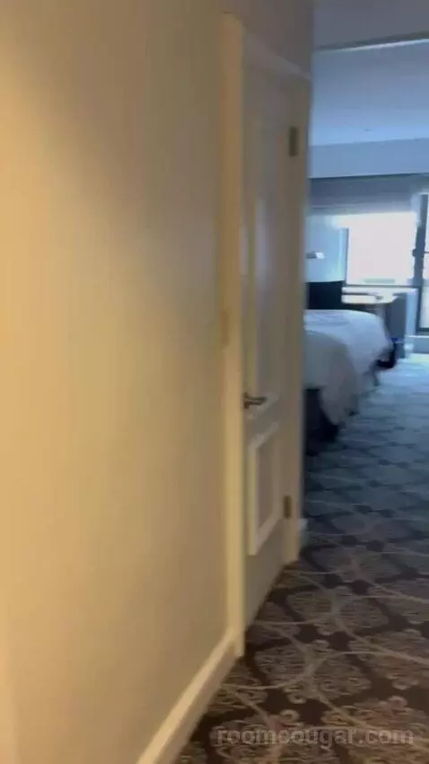 Superior King Room picture #1