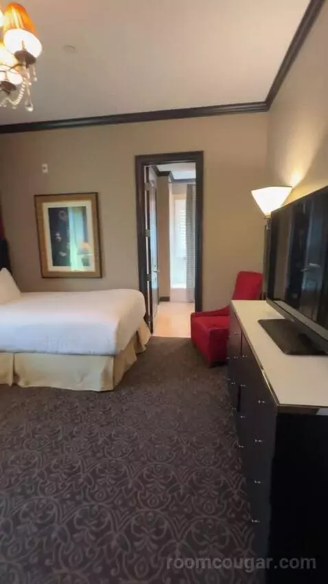 Rockstar Suite bed picture #5