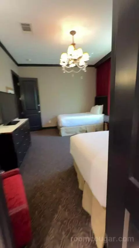 Rockstar Suite bed picture #11