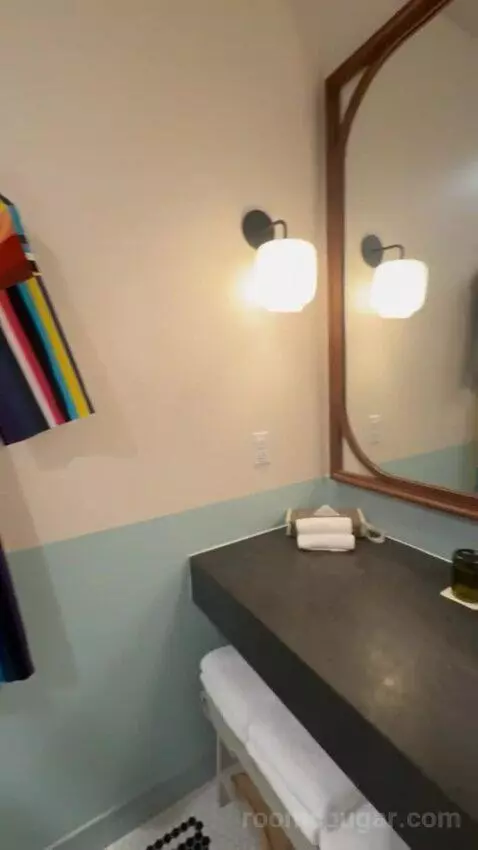 Classic Room with Two Beds bathroom picture #11