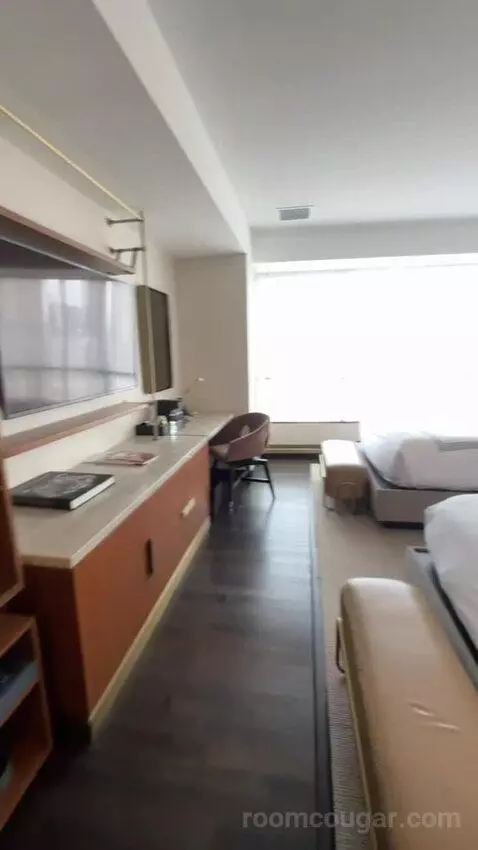 Queen Room with Two Queen Beds bed picture #1
