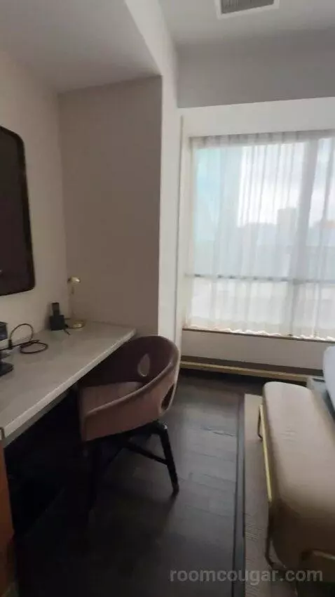 Queen Room with Two Queen Beds bed picture #12