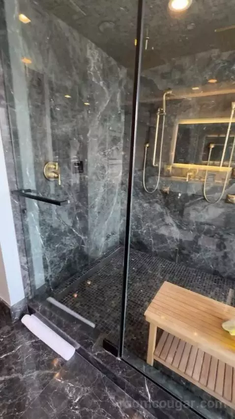 North Penthouse Suite bathroom picture #11