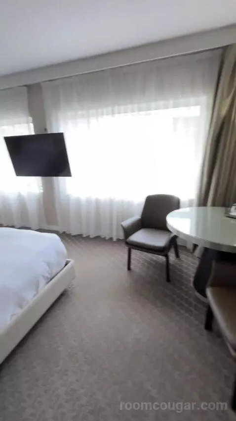 Premium Queen Room with Two Queen Beds bed picture #4