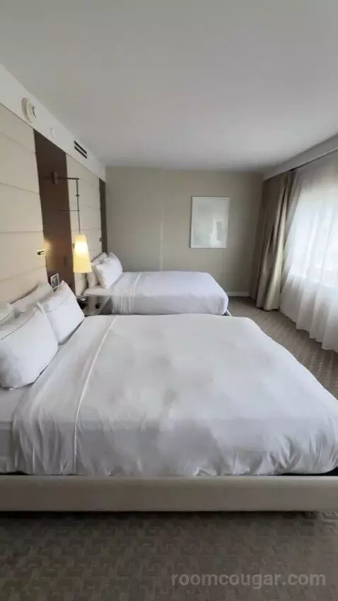 Premium Queen Room with Two Queen Beds bed picture #6