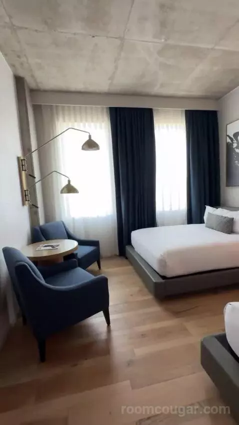 Essential Queen Room with Two Queen Beds bed picture #4
