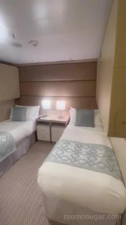 Inside Cabin bed picture #9