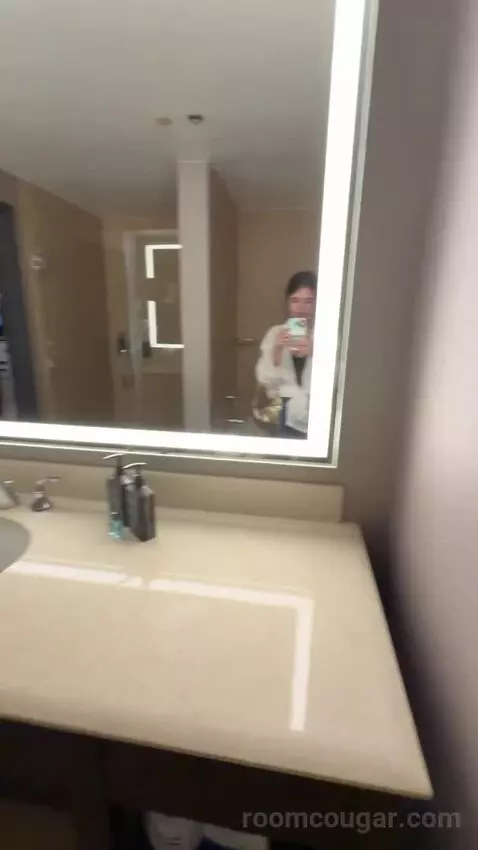 Hospitality Presidential Suite bathroom picture #10