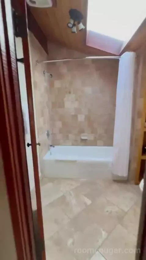 Garden Room bathroom picture #3