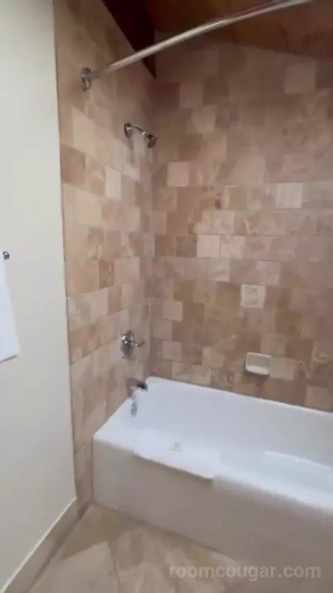 Garden Room bathroom picture #6
