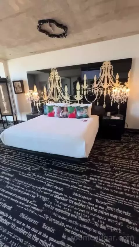 Cake Premium King bed picture #8