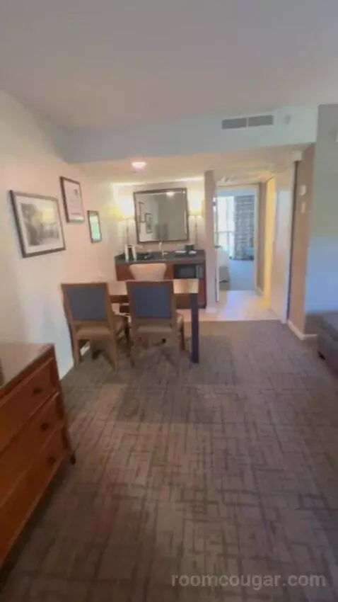 Two Double Bed Suite with Golf Course View picture #2