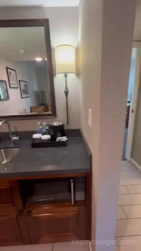 Two Double Bed Suite with Golf Course View picture #12
