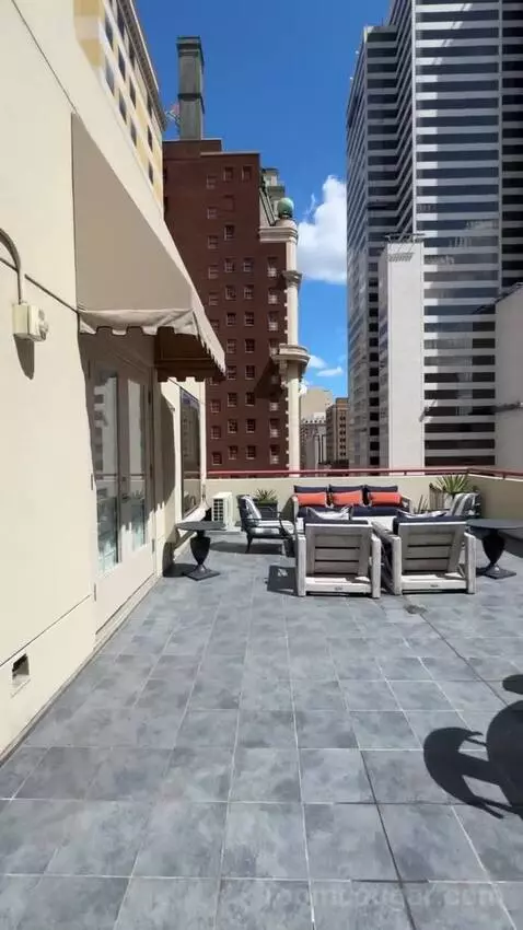 Hollywood Suite view picture #1