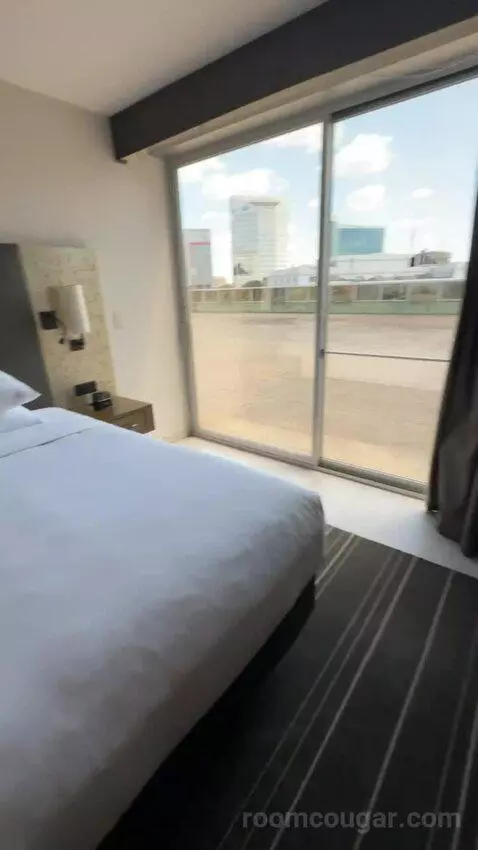 Suite with Terrace bed picture #12