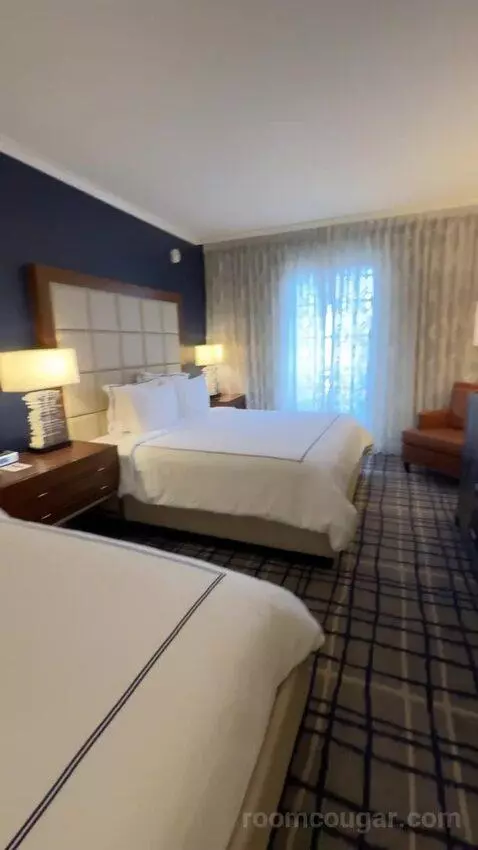 Deluxe Guest Room, 2 King Beds view picture #6