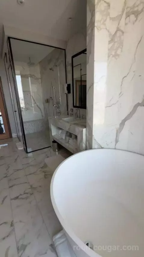 Grand Swexan Suite (#1915) bathroom picture #7