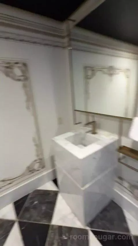 Grand Presidential Suite bathroom picture #2