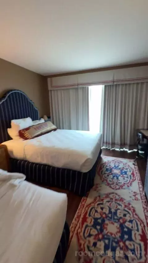 Double Room bed picture #4
