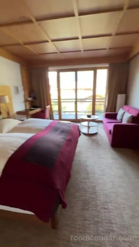Auszeit Double Room bed picture #1