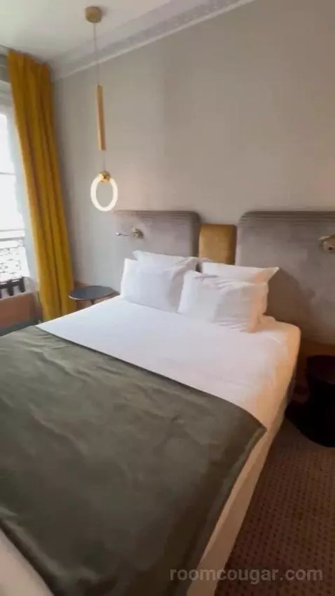Smart Room bed picture #1