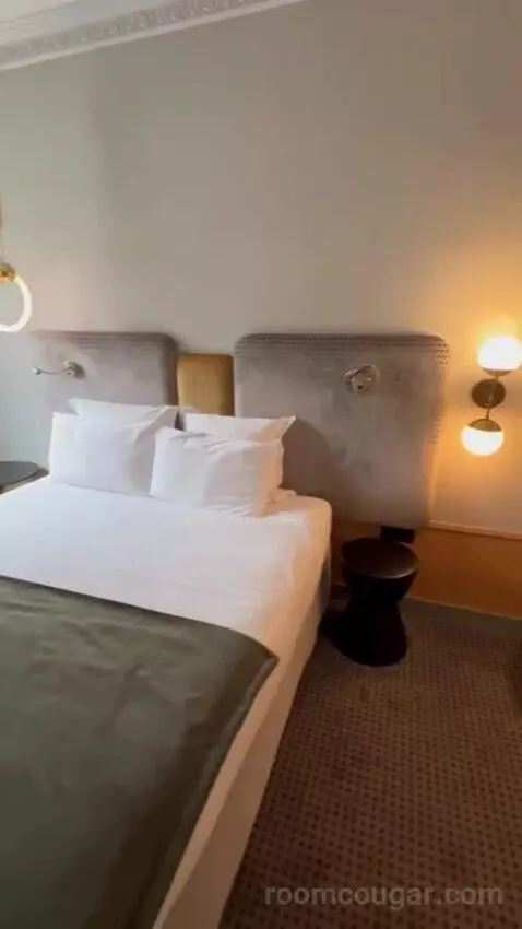 Smart Room bed picture #5