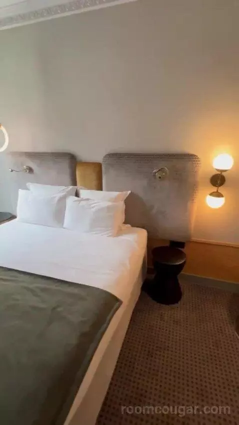 Smart Room bed picture #6